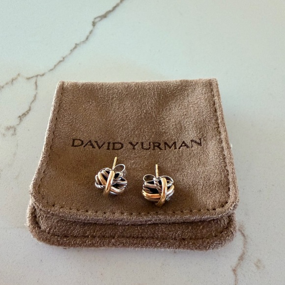 David Yurman The Crossover Collection Stud Earrings with 18k Yellow Gold - Picture 2 of 8